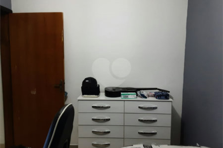 Sobrado à venda com 2 quartos, sendo 1 suíte,  em Jardim Camargo Novo, São Paulo, SP