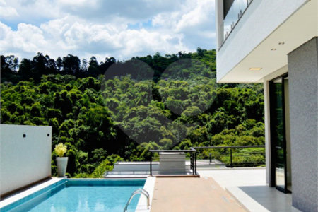 Casa à venda com 3 suítes no condomínio Quintas da Boa Vista, Atibaia - SP