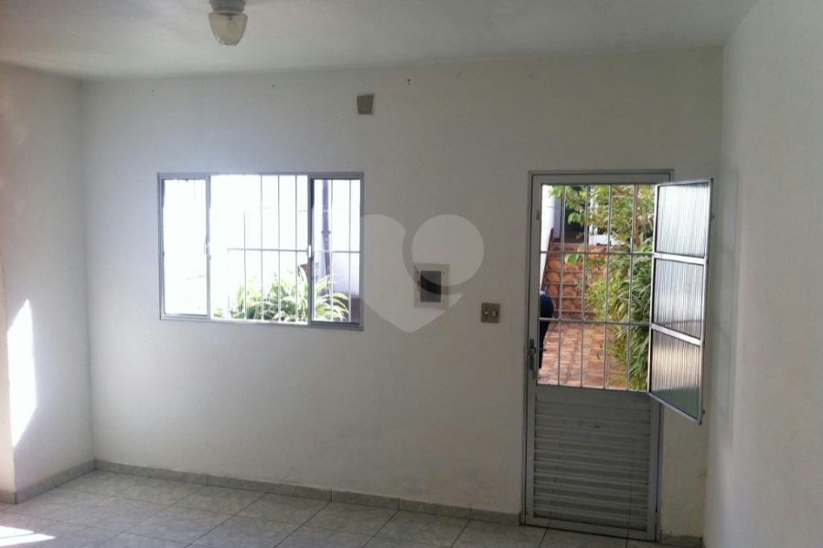 Sobrado à venda com 3 quartos em Vila Nova Cachoeirinha, São Paulo, SP