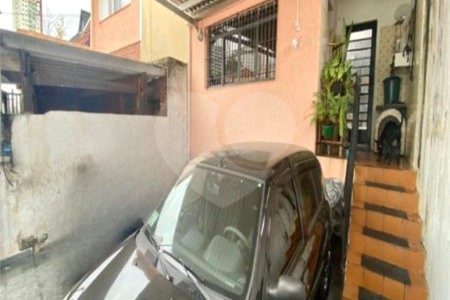 Sobrado à venda com 3 quartos em Água Fria, São Paulo, SP