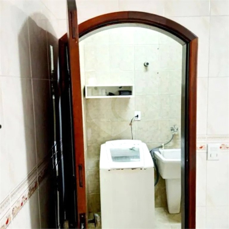 Sobrado à venda com 3 quartos, sendo 1 suíte, em Jardim Pinheiros, São Paulo, SP