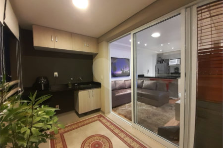 Apartamento à venda com 1 suíte em Parque Industrial Tomas Edson, São Paulo, SP