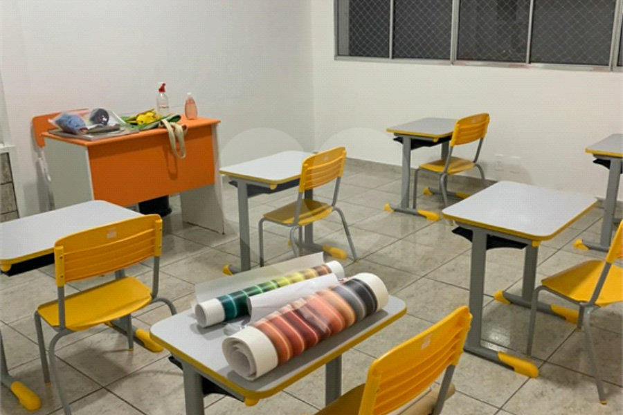 Prédio à venda em Santana, São Paulo, SP