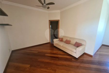 Casa à venda com 3 suítes no condomínio Vinhas da Vista Alegre - Lado Sede, Vinhedo - SP