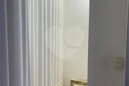 Casa à venda com 2 suítes no condomínio Residencial Veneza, São Paulo - SP
