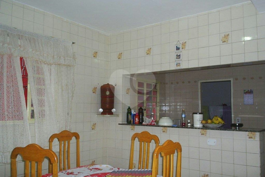 Casa à venda com 3 quartos em Vila Galvão, Guarulhos, SP