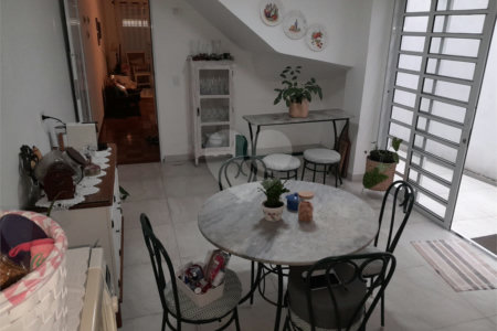 Sobrado à venda com 3 quartos, sendo 1 suíte,  em Jardim Promissão, São Paulo, SP