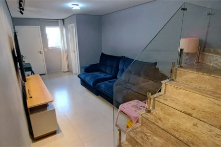 Sobrado à venda com 2 suítes em Vila Polopoli, São Paulo, SP
