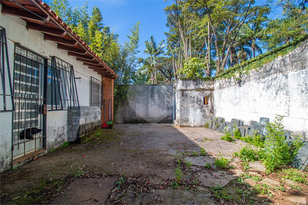 Casa Térrea à venda com 3 quartos, sendo 1 suíte, em Jardim Prudência, São Paulo, SP