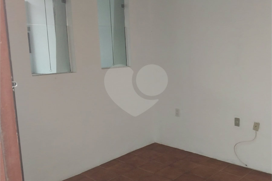 Casa à venda com 3 quartos em Cangaíba, São Paulo, SP