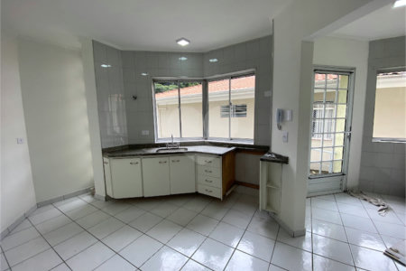 Sobrado à venda com 7 quartos, sendo 2 suítes, em Brooklin Paulista, São Paulo, SP