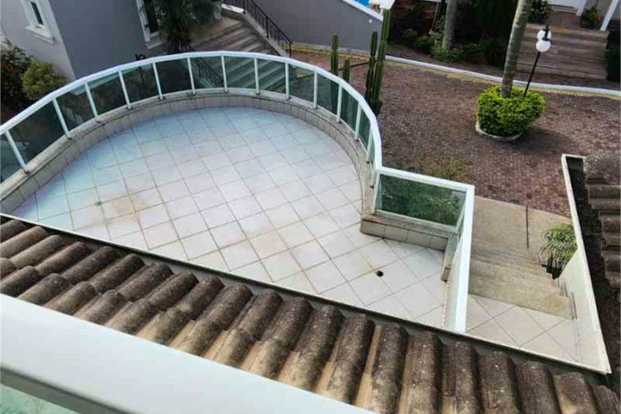 Casa à venda com 3 suítes no condomínio Quinta de Santo Antônio, São Paulo - SP