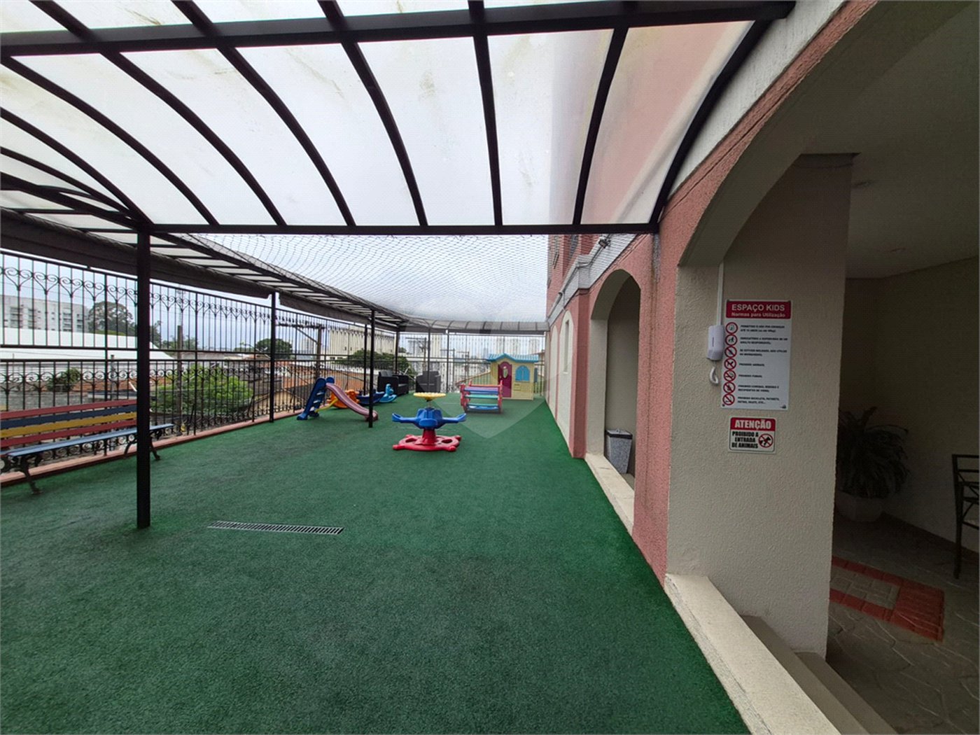 Apartamento à venda com 2 quartos em Vila Isa, São Paulo, SP