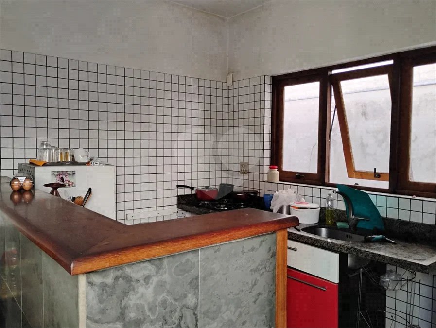 Vende-se ou Aluga-se Casa com 400 m2 na Vila Mascote