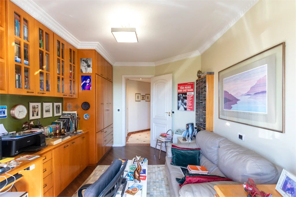 Apartamento à venda com 4 quartos, sendo 2 suítes, em Brooklin Paulista, São Paulo, SP