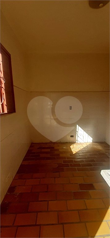 Casa à venda com 3 quartos, sendo 1 suíte, em Vila Gustavo, São Paulo, SP