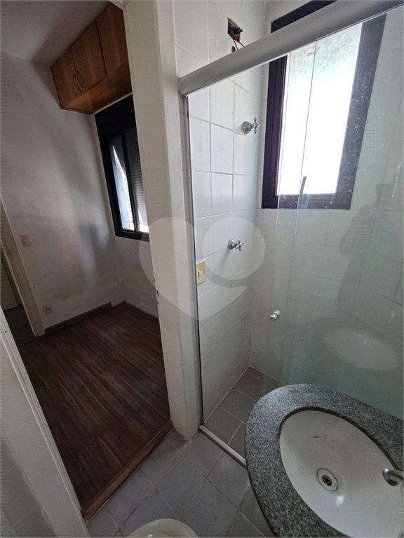 Apartamento à venda com 3 suítes em Vila Uberabinha, São Paulo, SP