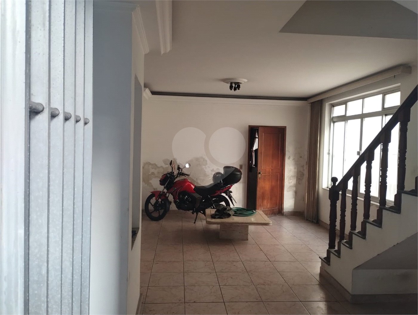 Sobrado à venda com 7 quartos, sendo 6 suítes, em Aclimação, São Paulo, SP
