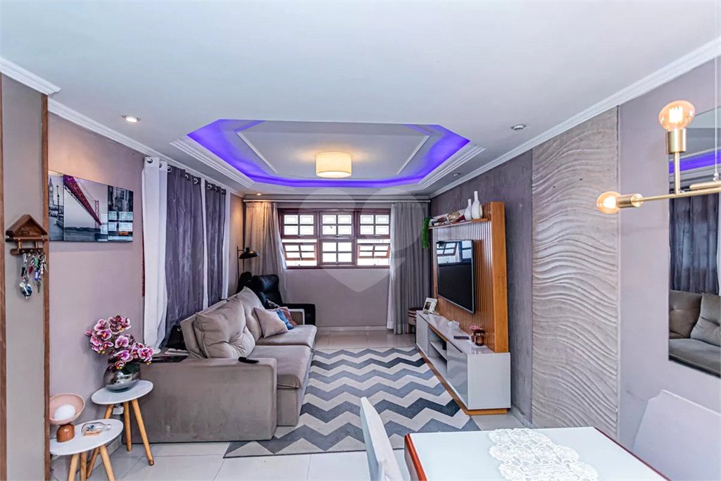 Casa de Vila à venda com 3 quartos, sendo 1 suíte, em Jardim Pirituba, São Paulo, SP