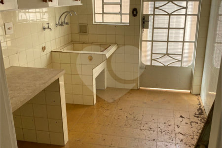 Casa à venda com 3 quartos em Campo Grande, São Paulo, SP
