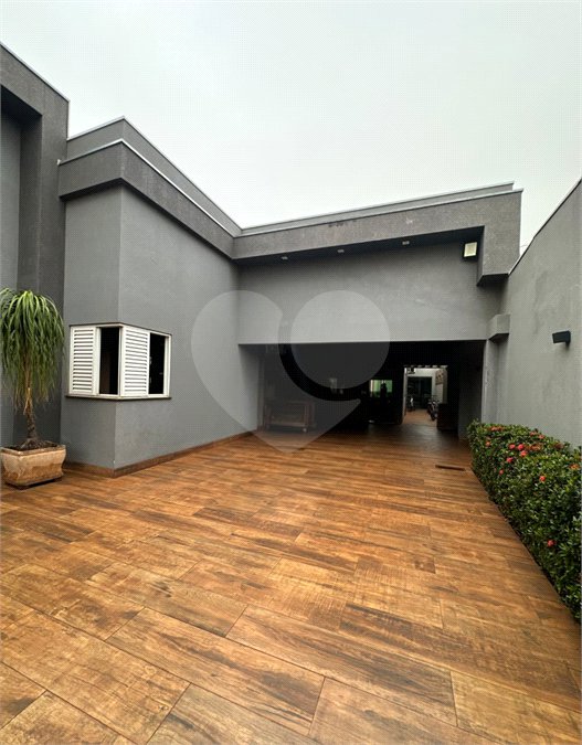 Casa à venda com 3 suítes em Vila Nossa Senhora do Amparo, Ponta Porã, MS