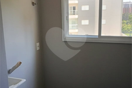 Apartamento à venda com 3 quartos, sendo 1 suíte,  em Parque Campolim, Sorocaba, SP