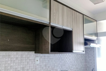 Apartamento à venda com 3 quartos, sendo 1 suíte,  em Vila Maria Alta, São Paulo, SP