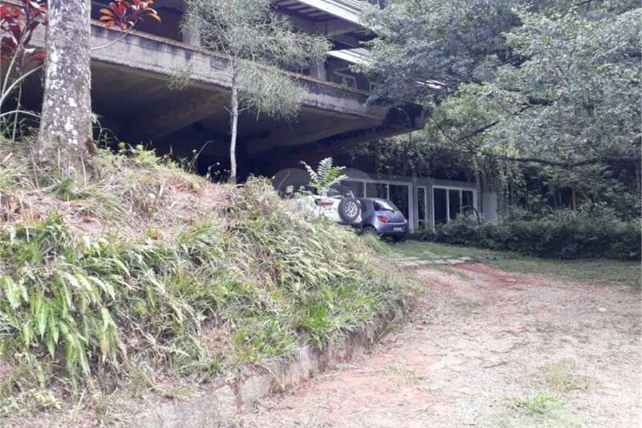 Casa à venda com 3 suítes em Serra da Cantareira, Mairiporã, SP