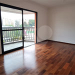 Apartamento para alugar com 3 quartos, sendo 1 suíte, em Chácara Santo Antônio, São Paulo, SP