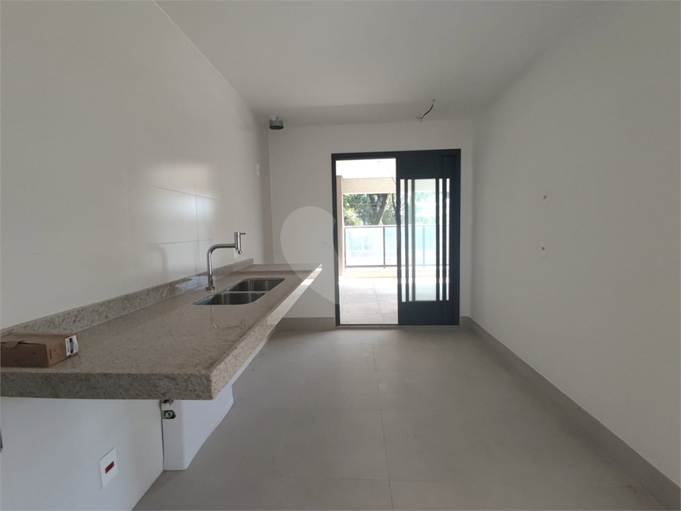 Apartamento à venda com 4 suítes em Jardim Leonor, São Paulo, SP