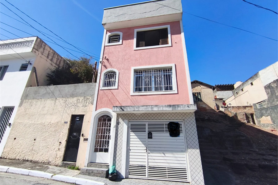 Sobrado à venda com 2 quartos, sendo 1 suíte, em Vila Isolina Mazzei, São Paulo, SP