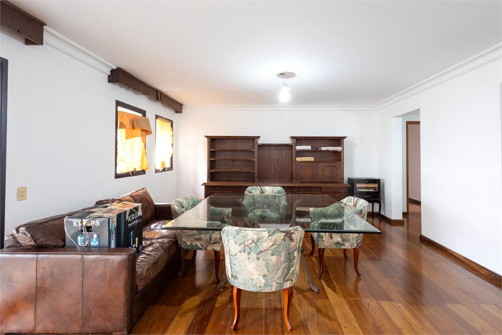 Apartamento à venda com 4 quartos, sendo 3 suítes, em Jardim Monte Kemel, São Paulo, SP