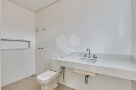 Casa à venda com 4 suítes no condomínio Gaia, São Paulo - SP