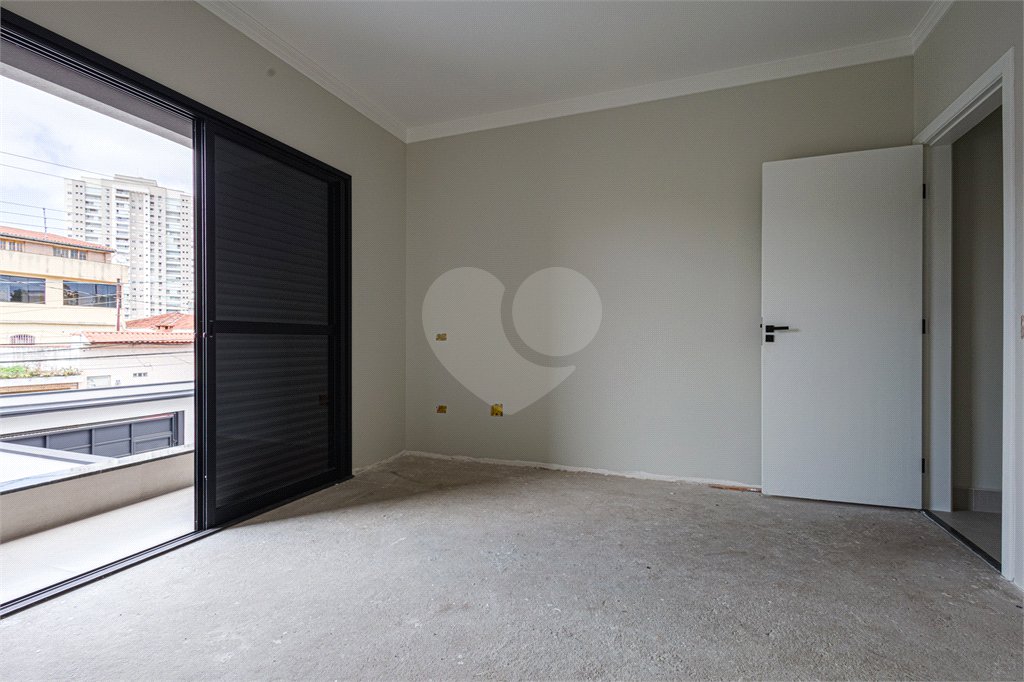 Casa à venda com 3 suítes em Jardim Santa Mena, Guarulhos, SP