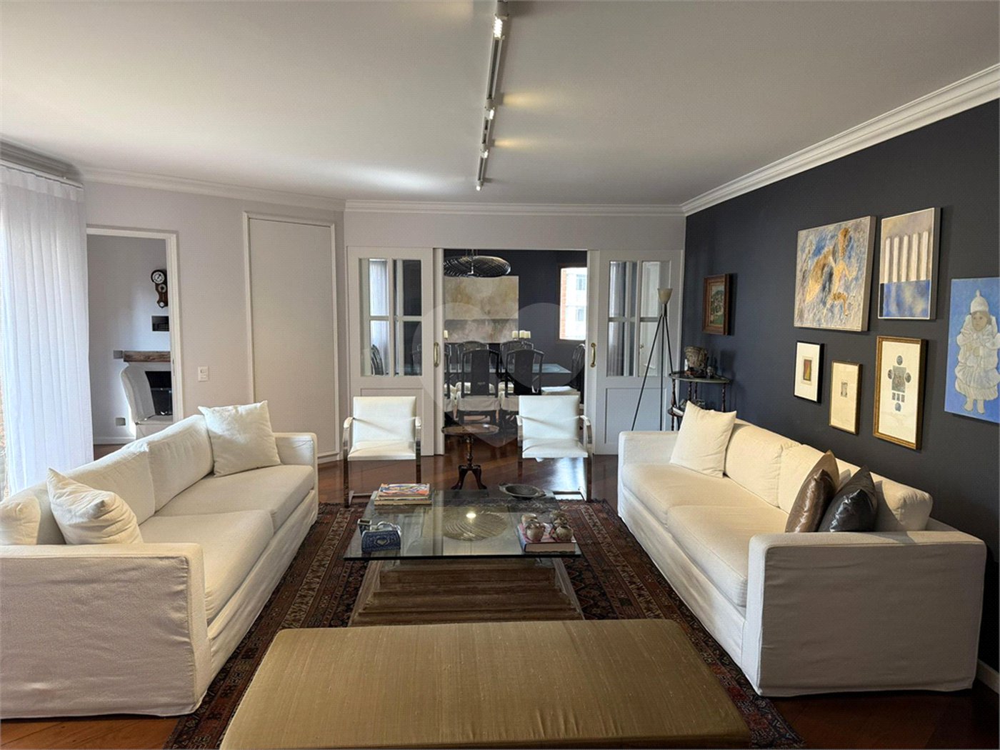 Apartamento à venda ou para alugar com 4 quartos, sendo 2 suítes, em Jardim Paulista, São Paulo, SP