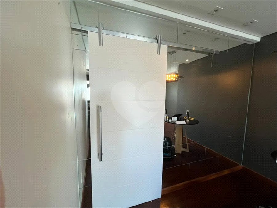 Apartamento para alugar com 3 suítes em Vila Sônia, São Paulo, SP