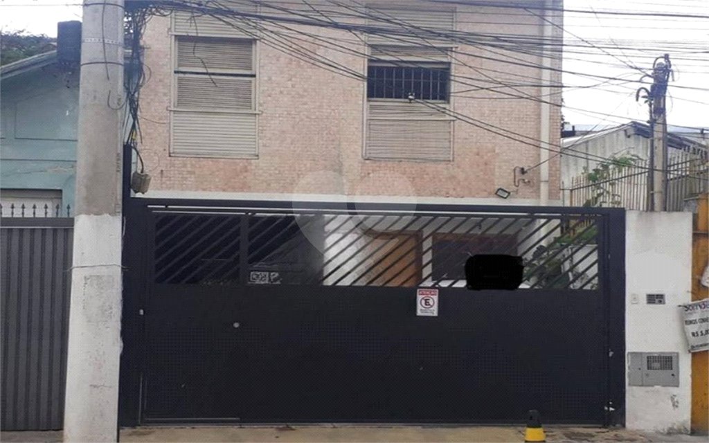 Sobrado à venda ou para alugar com 4 quartos, sendo 2 suítes, em Santana, São Paulo, SP