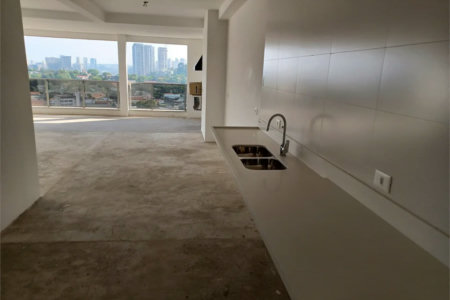 Apartamento à venda com 4 suítes em Real Parque, São Paulo, SP