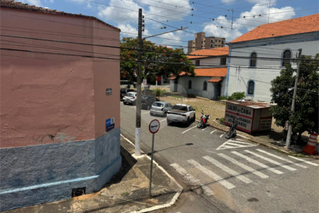 Sobrado à venda com 3 quartos, sendo 1 suíte,  no Centro, Itapetininga, SP