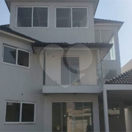 Casa à venda com 3 suítes em Campo Grande, Rio de Janeiro, RJ