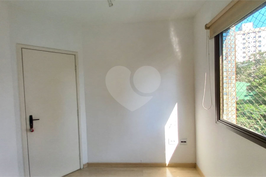 Apartamento à venda com 3 quartos, sendo 1 suíte, em Butantã, São Paulo, SP