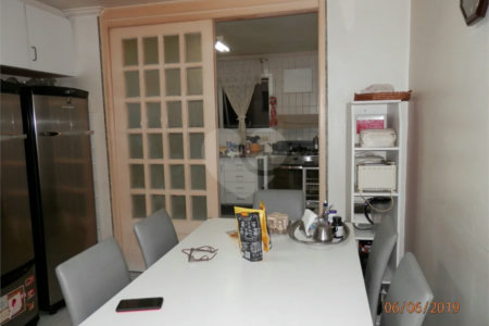 APARTAMENTO PRÓXIMO METRÔ SÃO JUDAS.