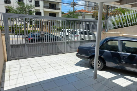 Sobrado à venda com 3 quartos em Vila Clementino, São Paulo, SP