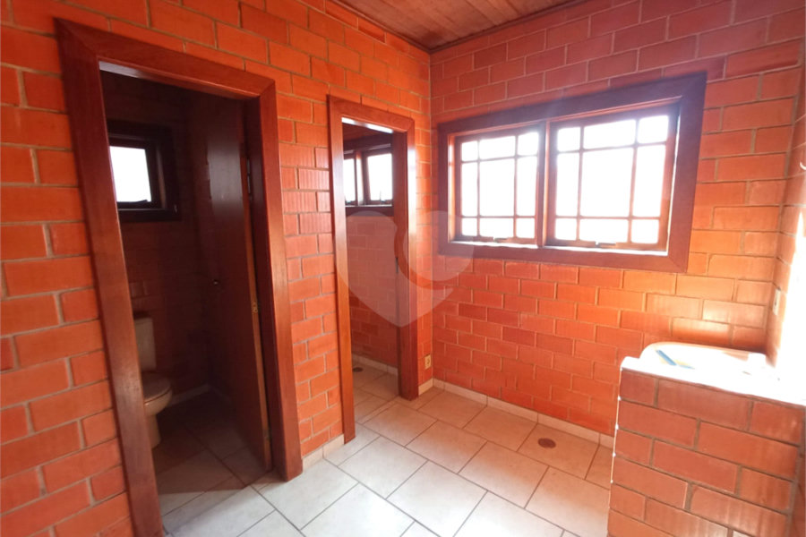 Casa à venda com 3 quartos, sendo 1 suíte, em Limão, São Paulo, SP