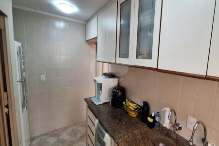 Casa à venda com 3 quartos, sendo 1 suíte,  no condomínio Conjunto Residencial Independencia, São Paulo - SP