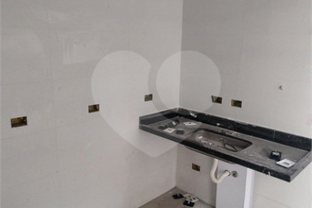 Casa à venda com 2 quartos no condomínio Residencial Oliveira, São Paulo - SP