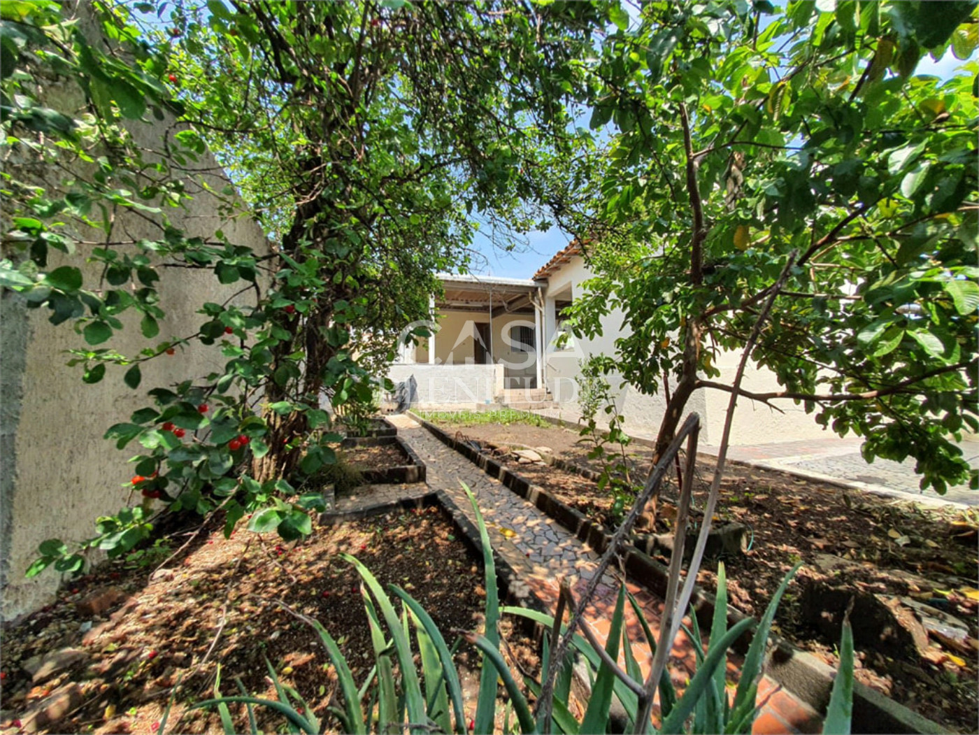 Casa à venda com 3 quartos em Vila Augusta, Sorocaba, SP