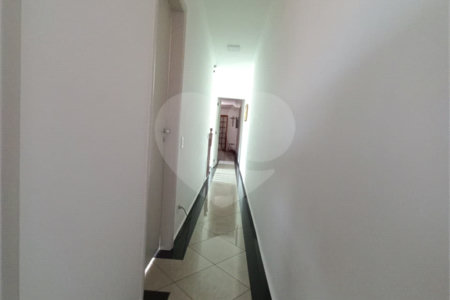 Sobrado à venda com 3 quartos, sendo 1 suíte, em Vila Lúcia, São Paulo, SP