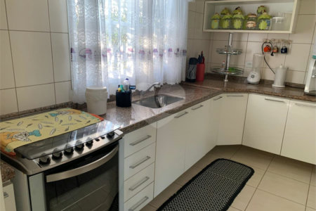Casa Térrea à venda com 3 quartos, sendo 1 suíte, em Alpes D'ouro, Bom Jesus dos Perdões, SP