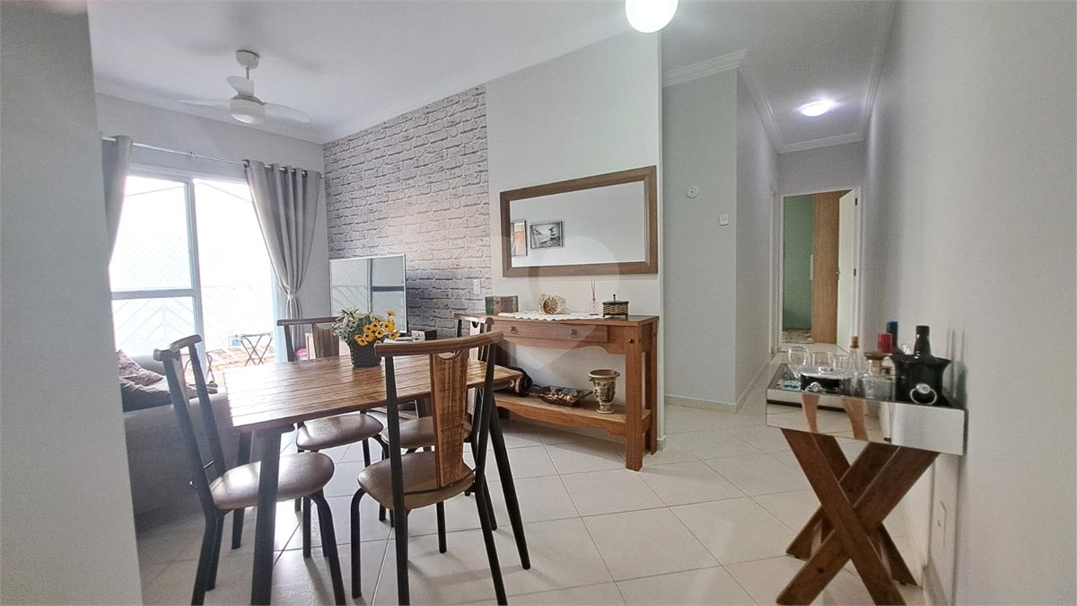 Apartamento à venda com 2 quartos em Pinheirinho, Vinhedo, SP